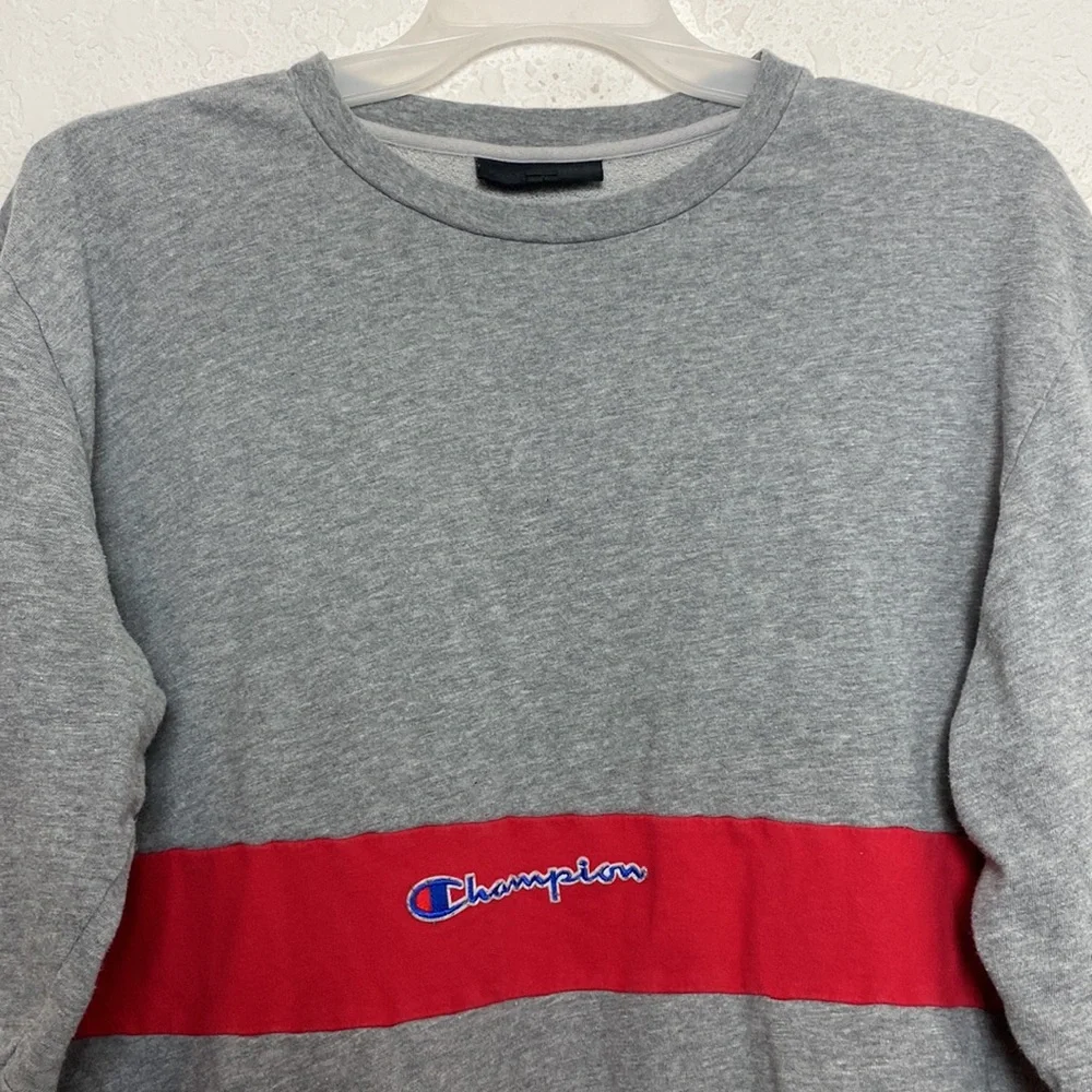✅Men Vintage Champion Sweater Size XL